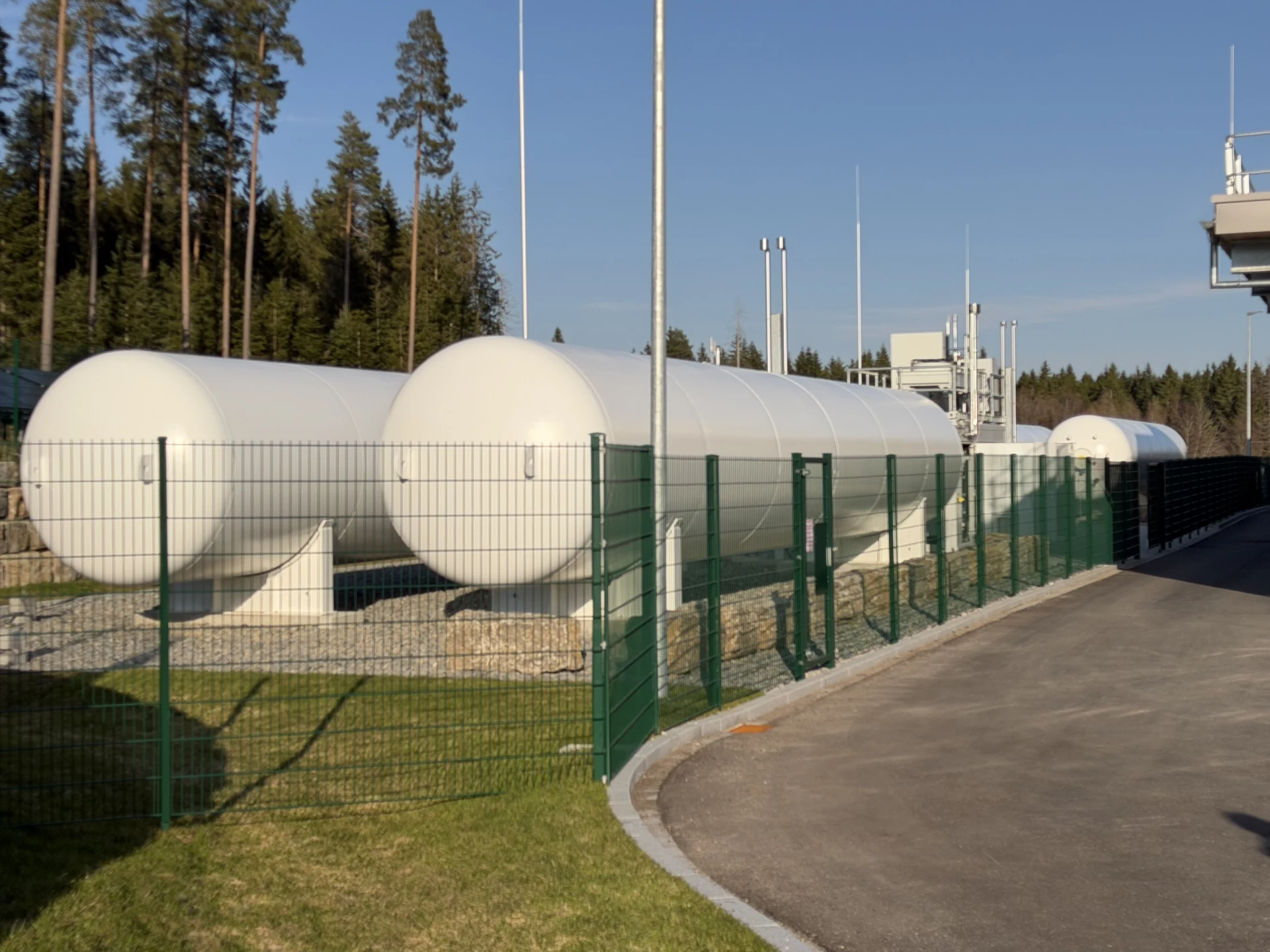 Hydrogen storage tanks for AWVision23 at August Weckermann